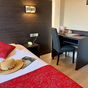 *** Hotel Le Cheval Blanc France