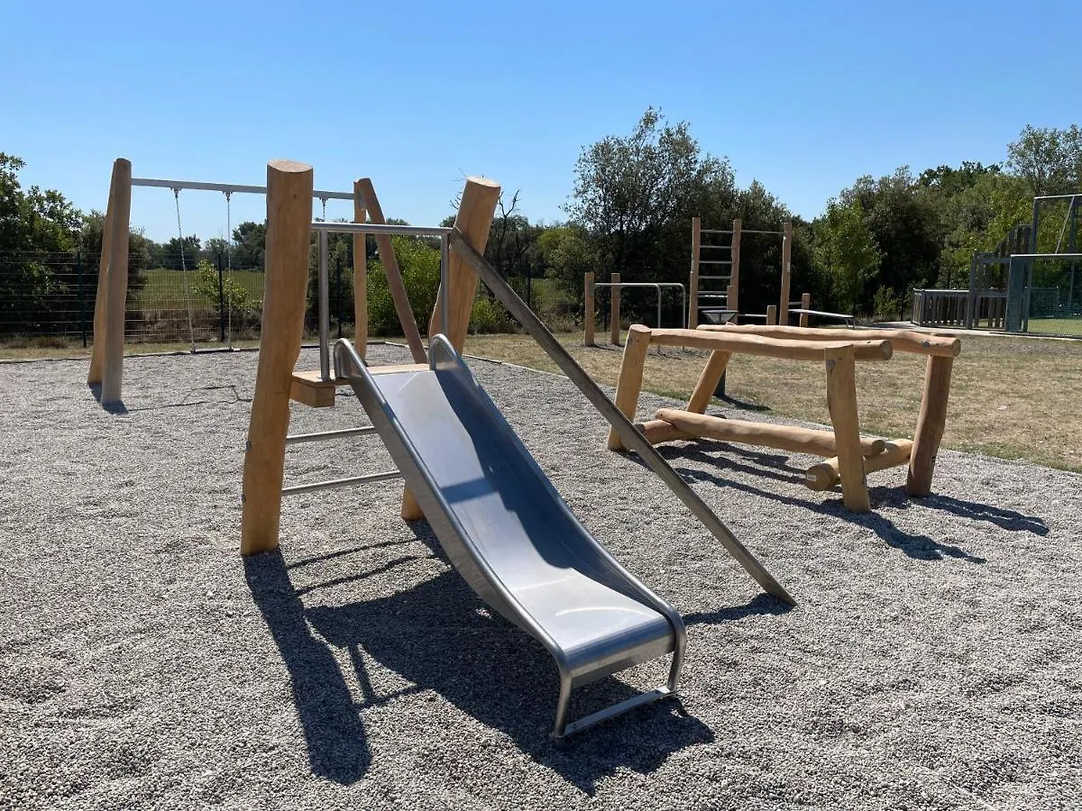 Lodges En Provence - Ecogites & Restaurant Insolites Richerenches